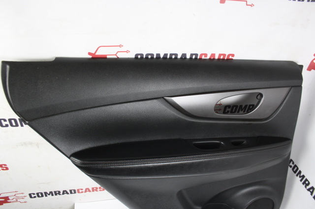 Картки обшивки задніх дверей 829014BA0A NISSAN