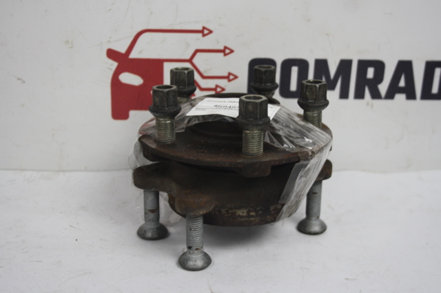 Підшипник в зборі з маточиною передній 8K0407613B VAG