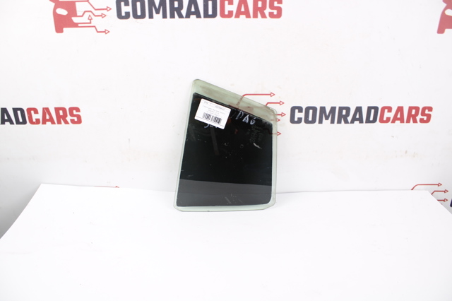 Скло-кватирка двері, задній, правій GHK172661C MAZDA