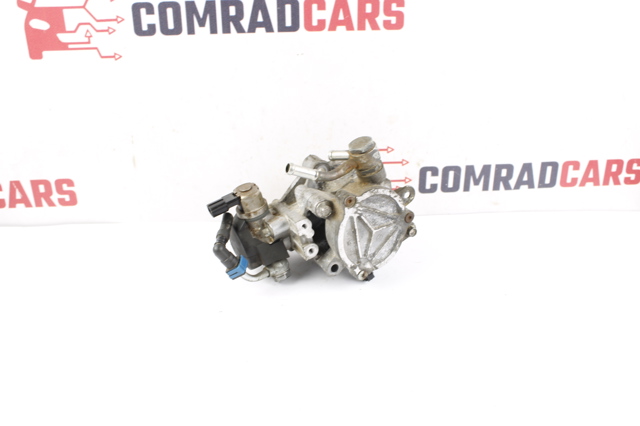 Кронштейн паливного насосу ПНВТ PY0110190 MAZDA