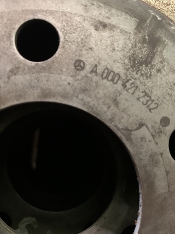 Диск гальмівний передній A0004212312 MERCEDES