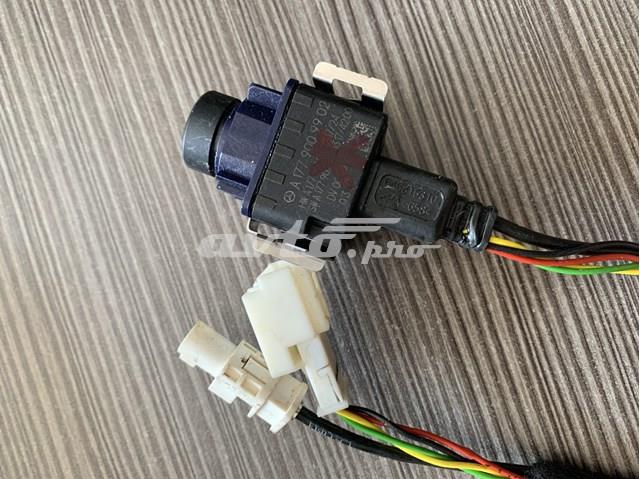 Камера заднього виду A1779009902 MERCEDES