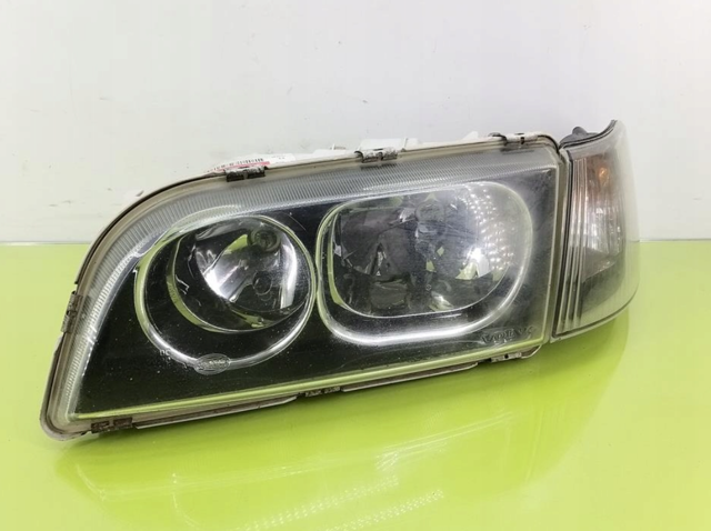 Основна фара - вставка 30899878 VOLVO