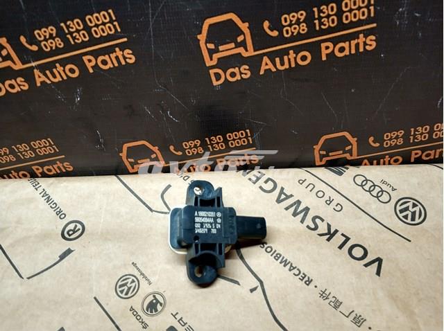 Датчик AIRBAG передній 56054084AA CHRYSLER