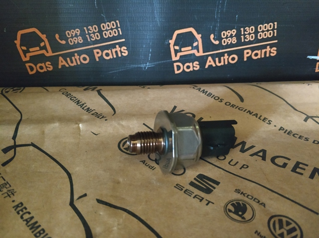 Датчик тиску палива 9814383880 PEUGEOT