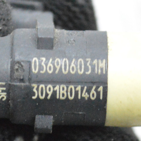 Форсунка дизельна в зборі, розпилювач + тримач 036906031M VAG