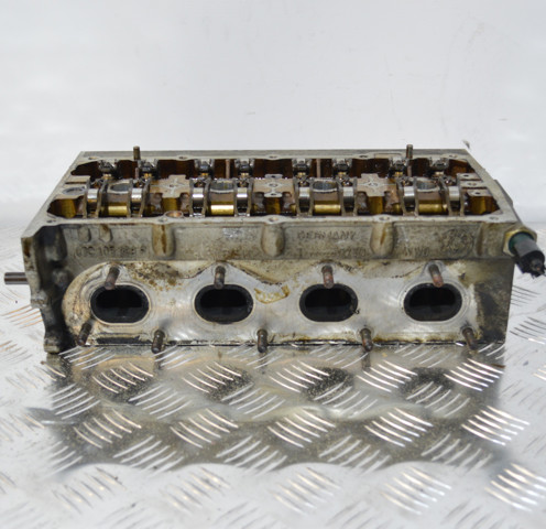 Головка блоку циліндрів 03C103358F VAG