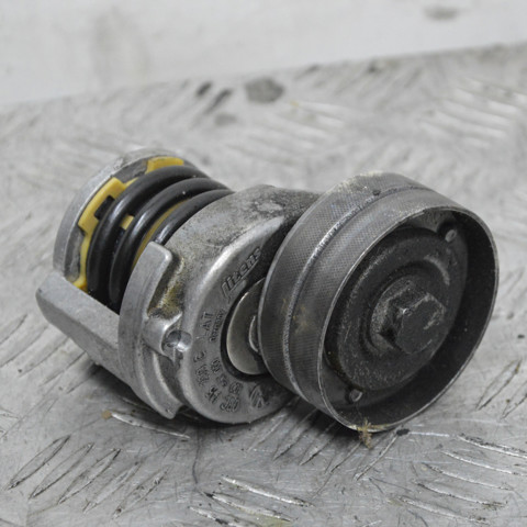 Натягувач приводного ременя 03C145299C VAG