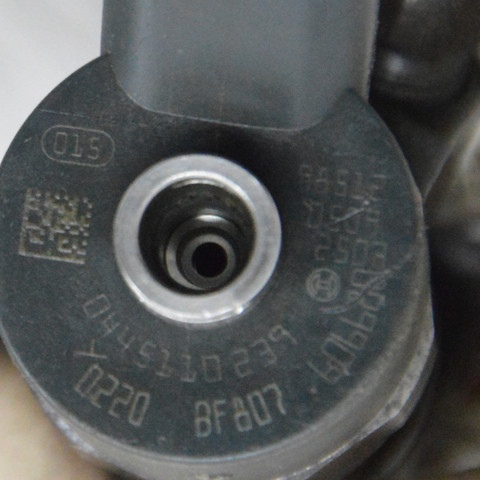 Форсунка паливна 0445110239 BOSCH