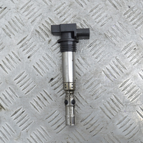 Котушка запалювання 0986221047 BOSCH