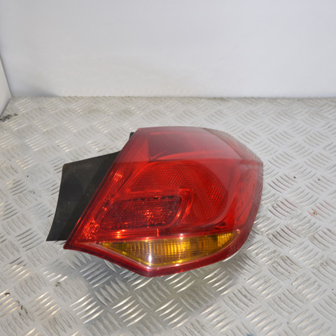 Фара задня права зовнішня 1222088 OPEL