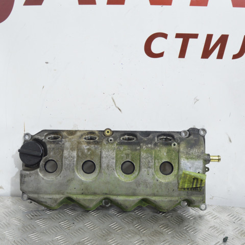 Кришка двигуна 132648H800 NISSAN