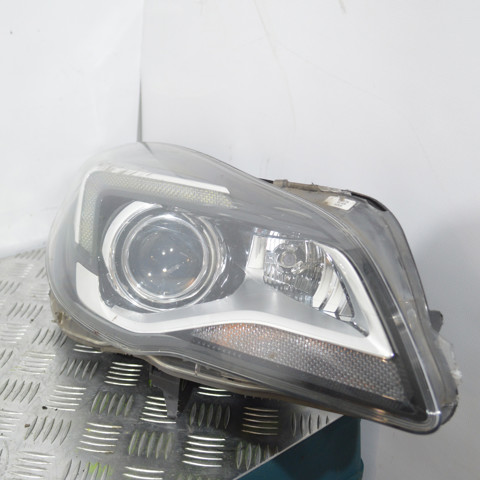 Фара передня права 13426664 OPEL
