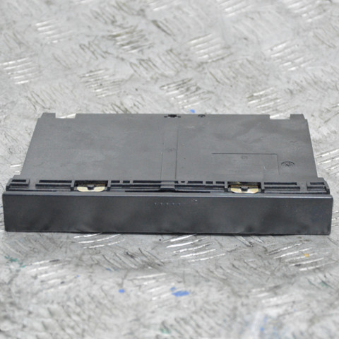 Підсклянник "торпедо" 1J0858601B VAG