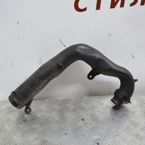 Патрубок повітряний, вхід в турбіну (наддув) 1K0129654AJ VAG
