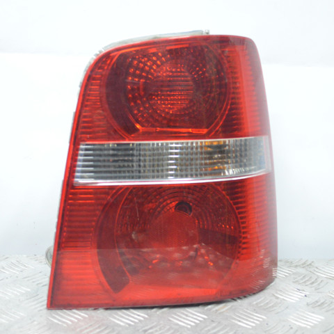 Задні ліхтарі 1T0945096G VAG
