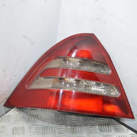 Ліхтар задній лівий 2038200164L MERCEDES