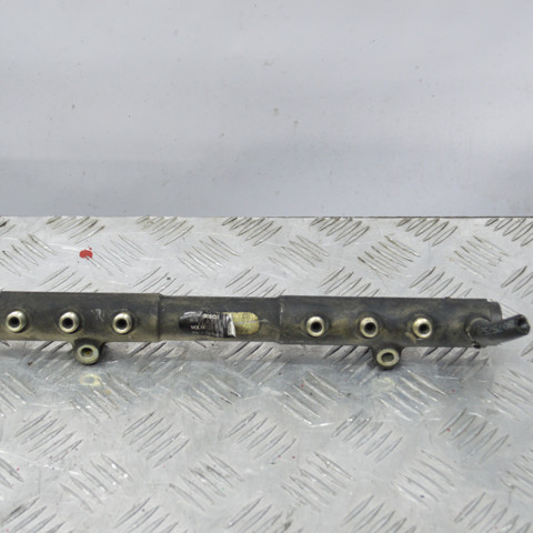 Розподільник палива 30757146 VOLVO