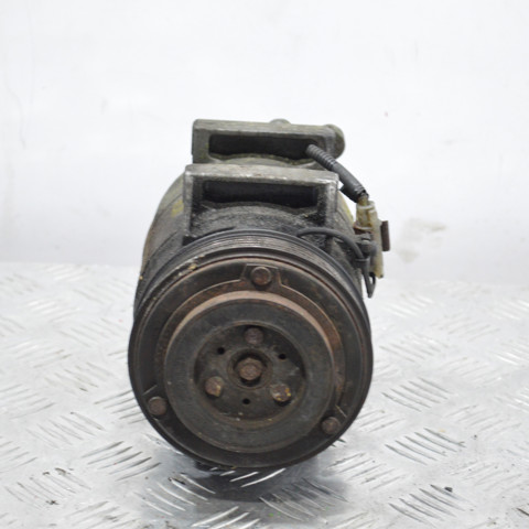 Компресор системи кондиціювання 30780326 VOLVO