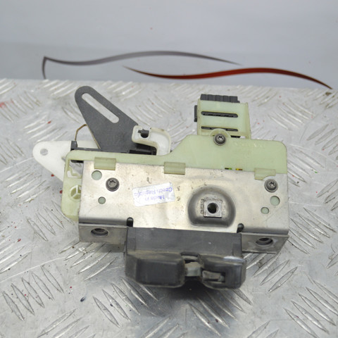 Лічинка замка паливного бака 31253047 VOLVO