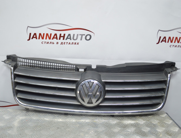 Захисна решітка радіатора 3B0853651L VAG