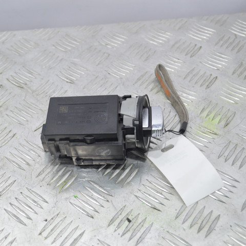 Кінцевий вимикач замку запалювання 3C0905843M VAG