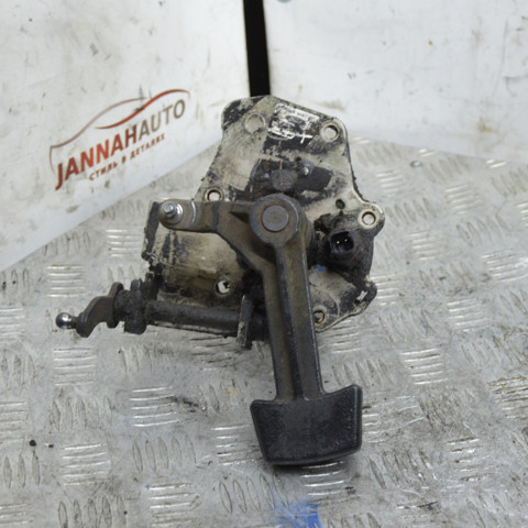 Механічна трансмісія 3M5R7201ZE FORD