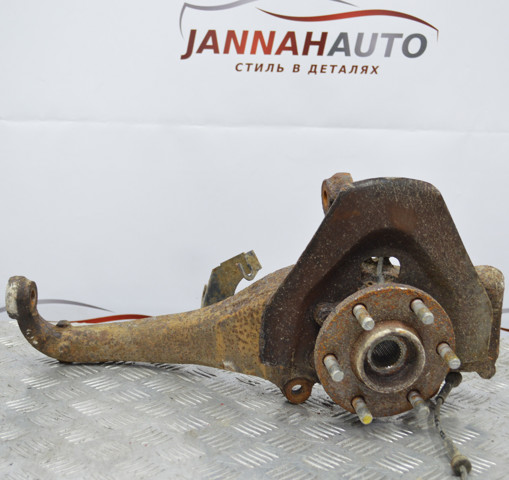 Цапфа передні праві 40014EB000 NISSAN