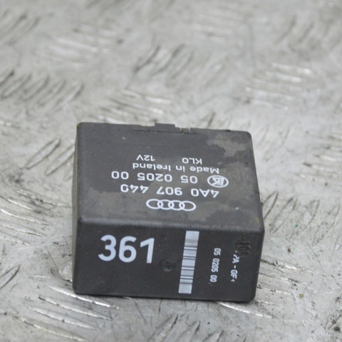 Реле керування дзеркалами 4A0907440 VAG