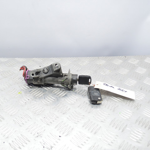 Замок запалювання 4B0905851C VAG