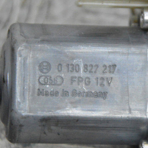 Двигун склопідіймача двері передньої, лівої 4M5T14A389 FORD