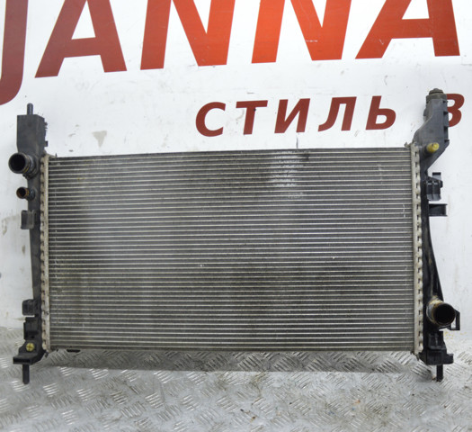 Радіатор охолодження двигуна 51790636 FIAT