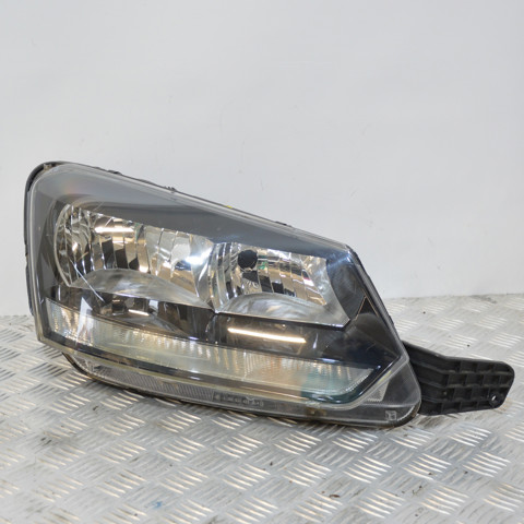 Фара правая 5L1941016D VAG