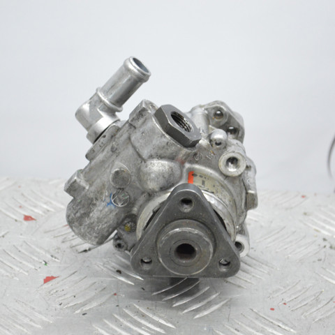 Насос рульового механізму 6756575 ZF PARTS