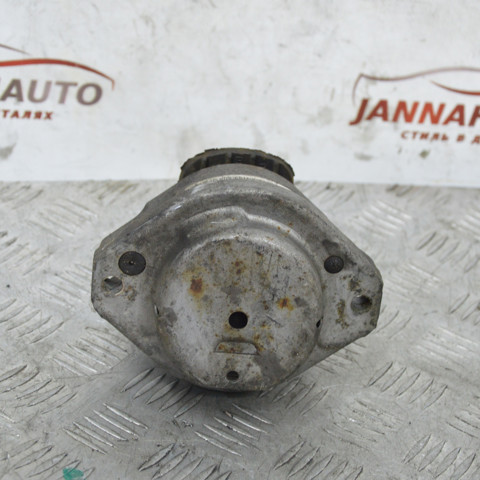 Права подушка двигуна 6761090 BMW
