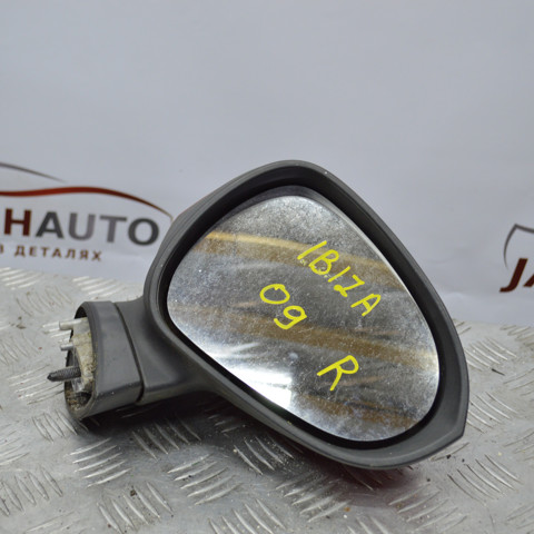Праве бокове дзеркало 6J1857508H VAG
