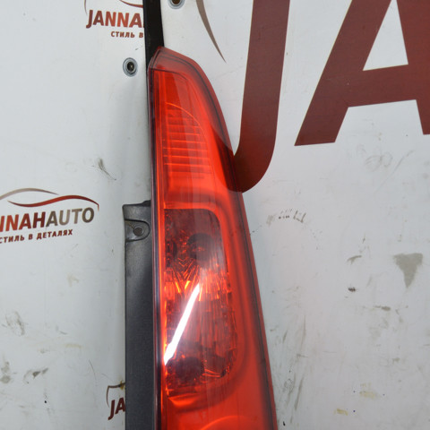 Задній правий стоп 6S6113404A FORD