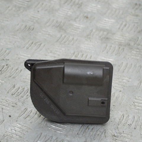 Клапан / актуатор приводу заслінок впускного колектора, верхній 7560538 BMW