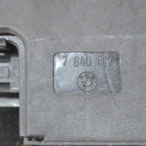 Замок багажника 7840617 BMW