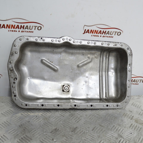 Піддон масляний картера двигуна 8200033438 RENAULT