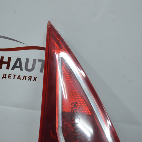Задня ліва фара 8200417349 RENAULT