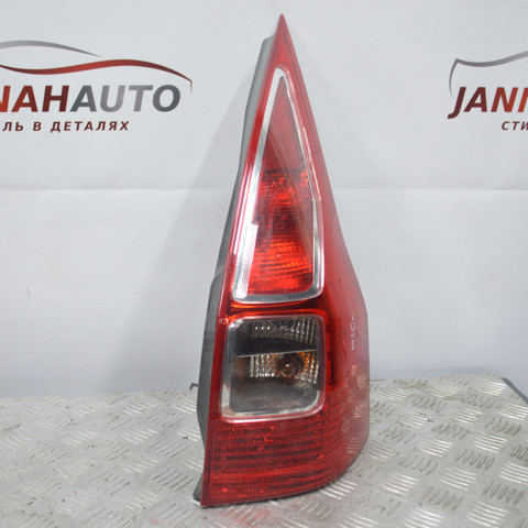 Задні ліхтарі 8200417351 RENAULT