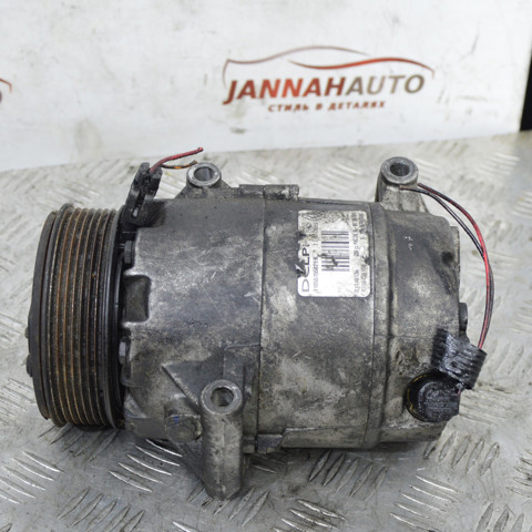 Компресор кондиціонера 8200436108 RENAULT