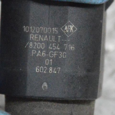 Датчик сигналізації паркування (парктронік), задній 8200454716 RENAULT