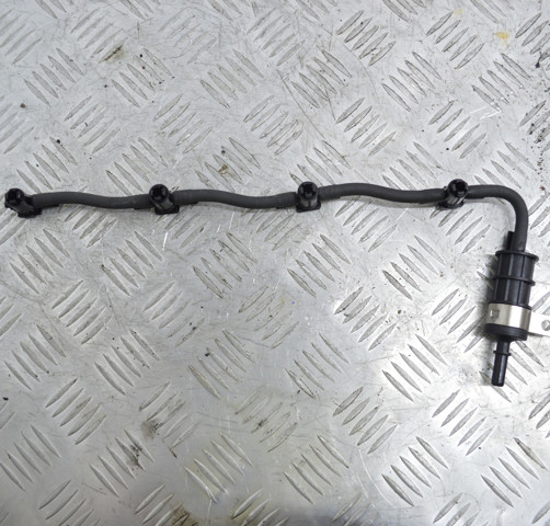 Трубка паливна, зворотня від форсунок 8200894668 RENAULT