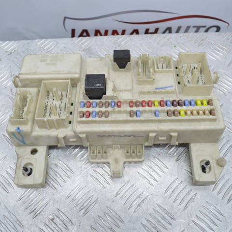 Блок запобіжників задній, салонний 8690722 VOLVO