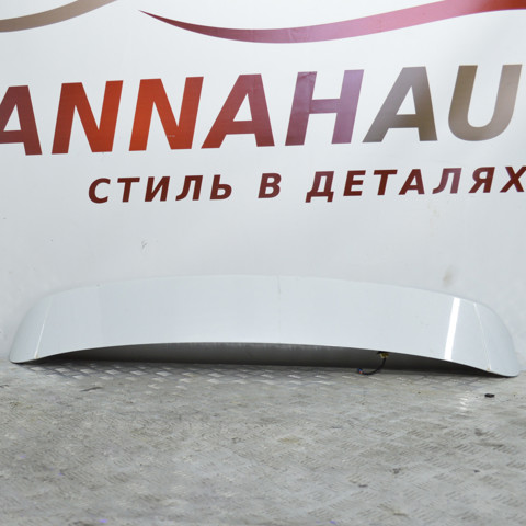 Спойлер задніх дверей 8R0827933A VAG