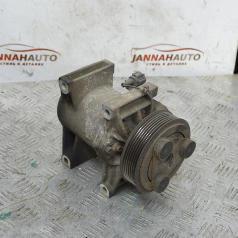 Насос кондиціонера 92600EB70A NISSAN