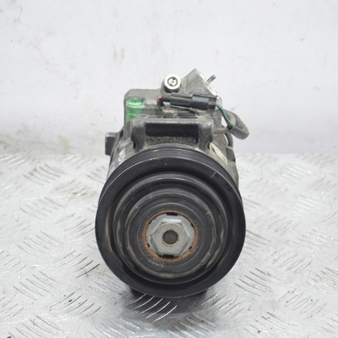 Компресор системи кондиціювання A0022303011 MERCEDES