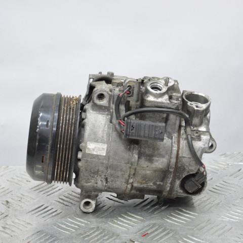 Компресор кліматичної установки A0032308711 MERCEDES